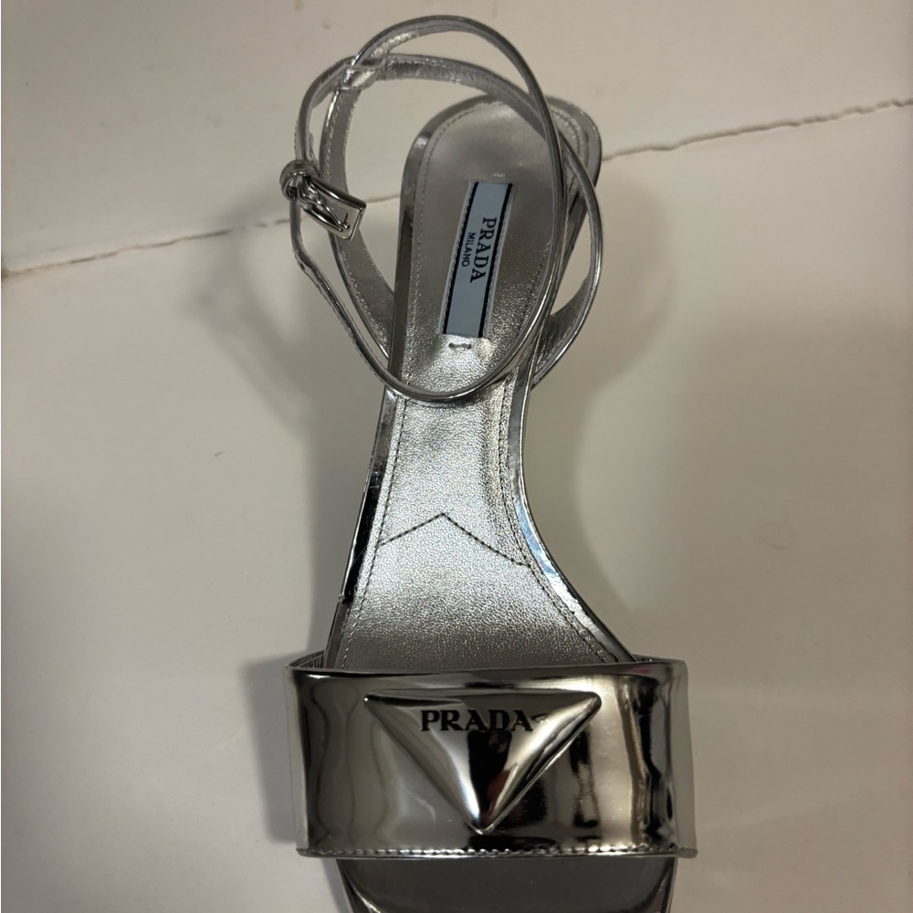 Prada silver heels - Picture 5 of 14
